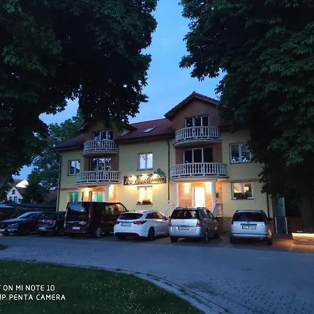 Goscinne Pod Kasztanami Łeba