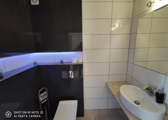 Goscinne Pod Kasztanami Homestay szállás *