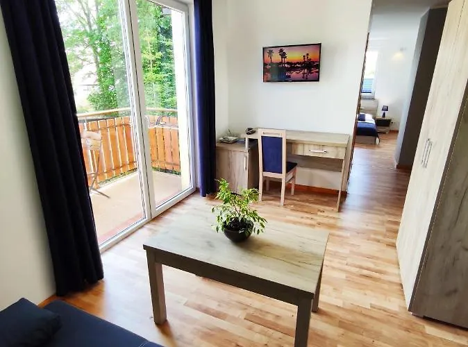 Goscinne Pod Kasztanami * Łeba