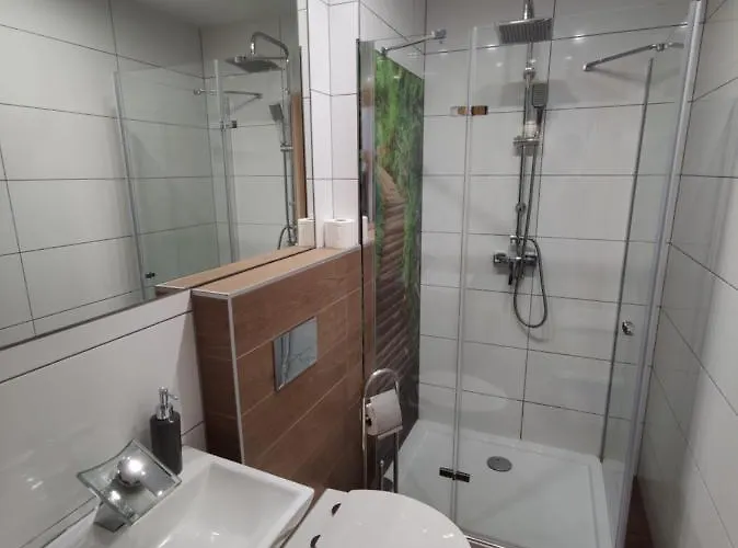 Goscinne Pod Kasztanami *