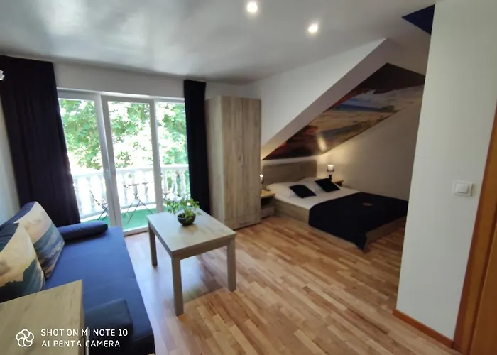 Goscinne Pod Kasztanami *