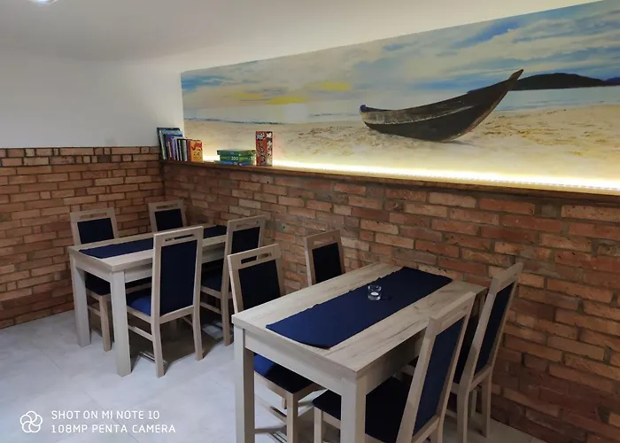 Goscinne Pod Kasztanami Leba